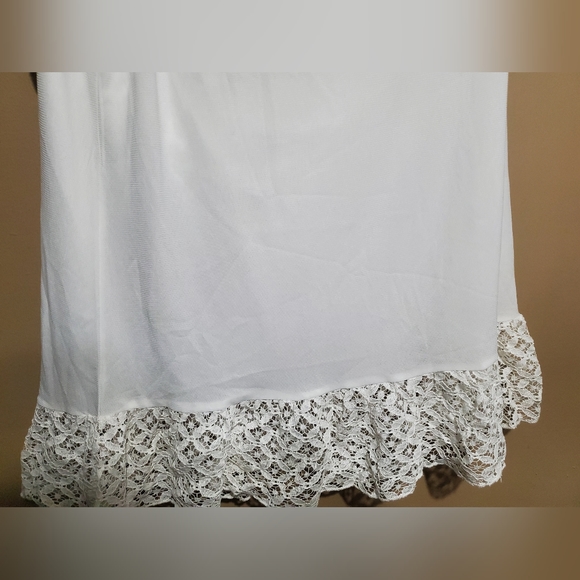 Xl layered lace tank - Picture 6 of 8